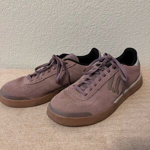 Women’s Adidas Five Ten Mountain Bike Shoe - size 9